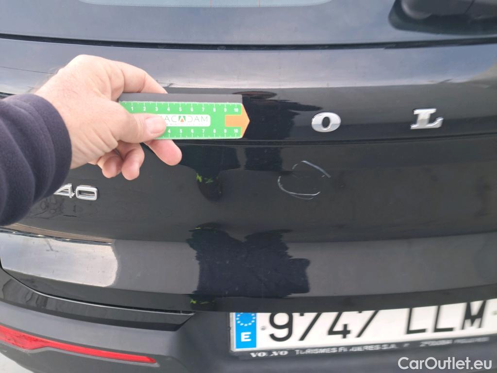  Volvo  XC 40 VOLVO XC40 / 2017 / 5P / todoterreno 1.5 T5 Twin Recharge R-Design Exp Auto #36