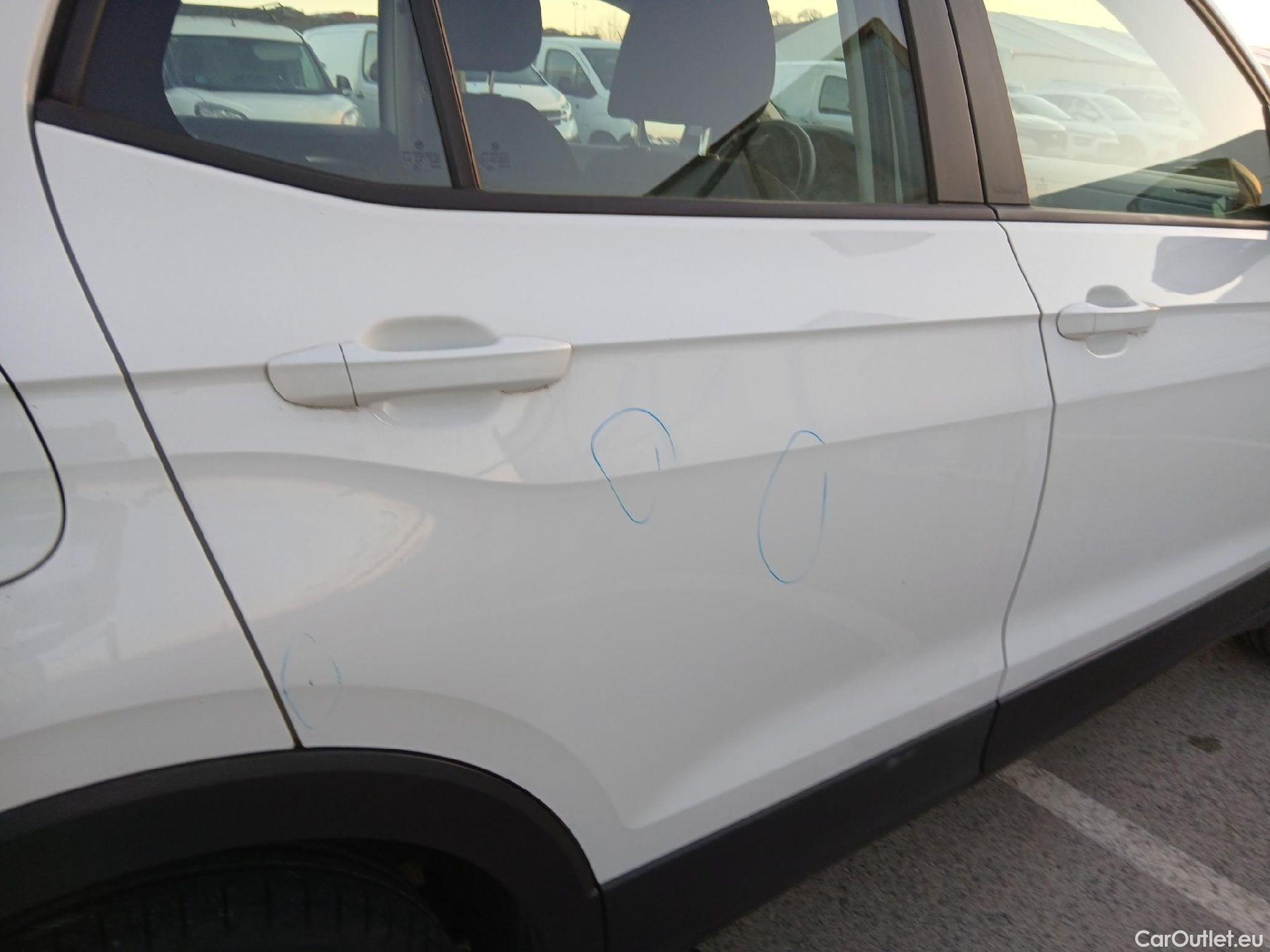  Volkswagen  T-CROSS VOLKSWAGEN  / 2018 / 5P / todoterreno Edition 1.0 TSI 70kW (95CV) #29