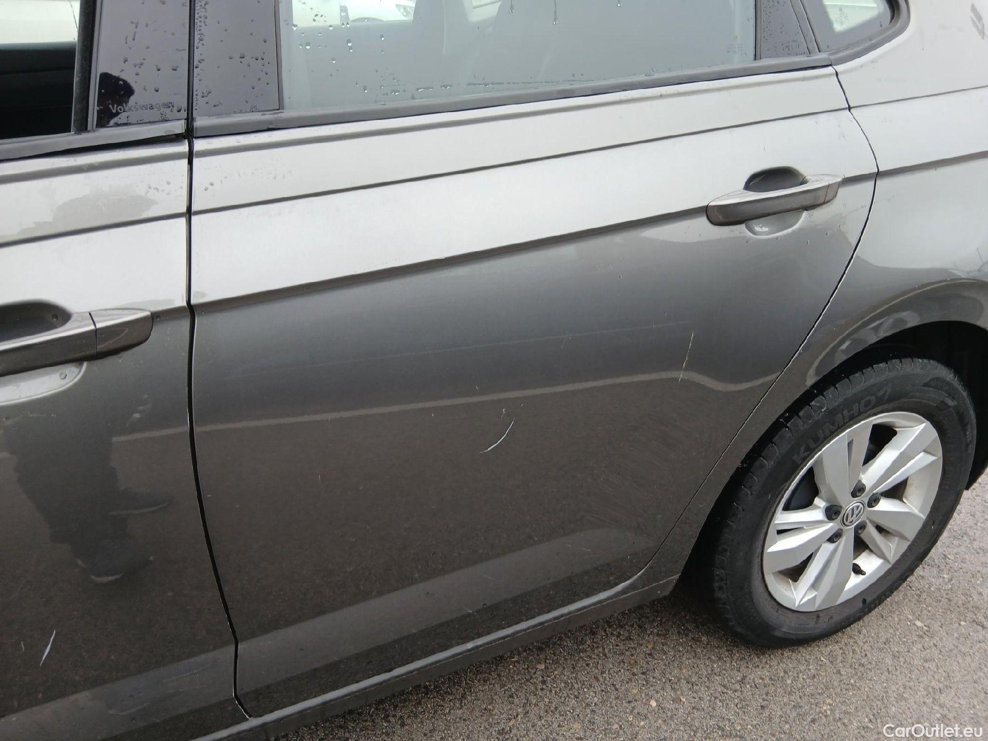  Volkswagen  Polo VOLKSWAGEN  / 2017 / 5P / berlina con portón Advance 1.0 TSI 70kW (95CV) #14