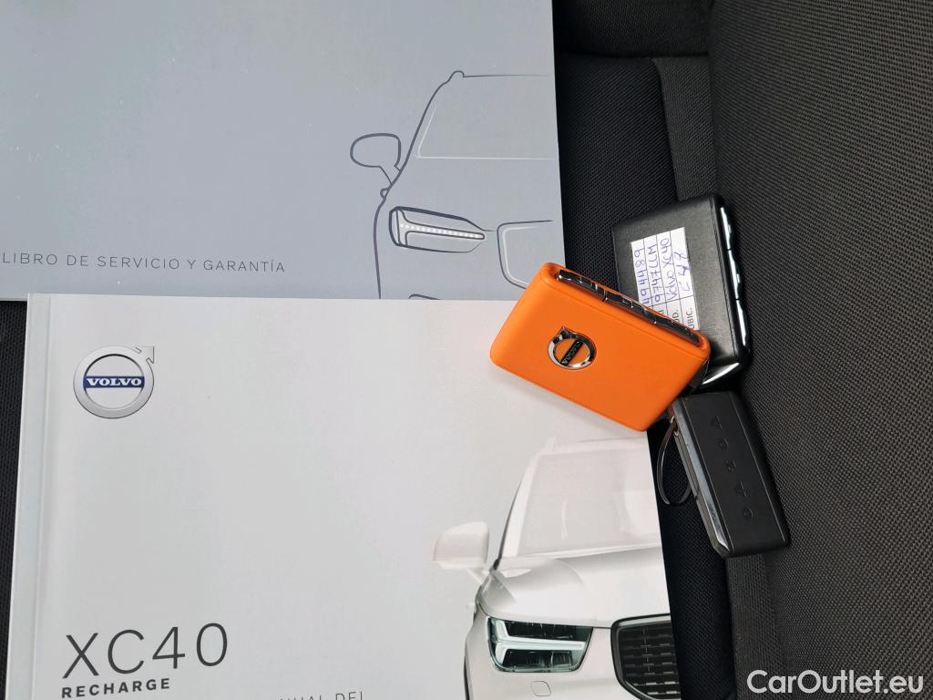  Volvo  XC 40 VOLVO XC40 / 2017 / 5P / todoterreno 1.5 T5 Twin Recharge R-Design Exp Auto #19