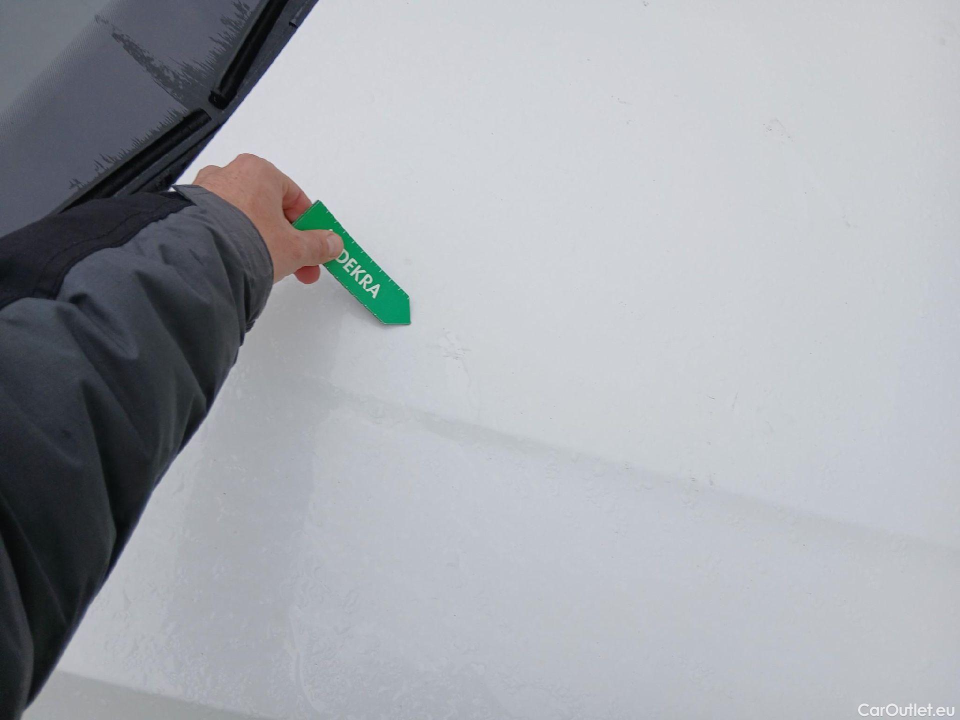  Volkswagen  Golf  VOLKSWAGEN / 2020 / 5P / berlina con portón Life 1.0 eTSI 81kW (110CV) DSG #14