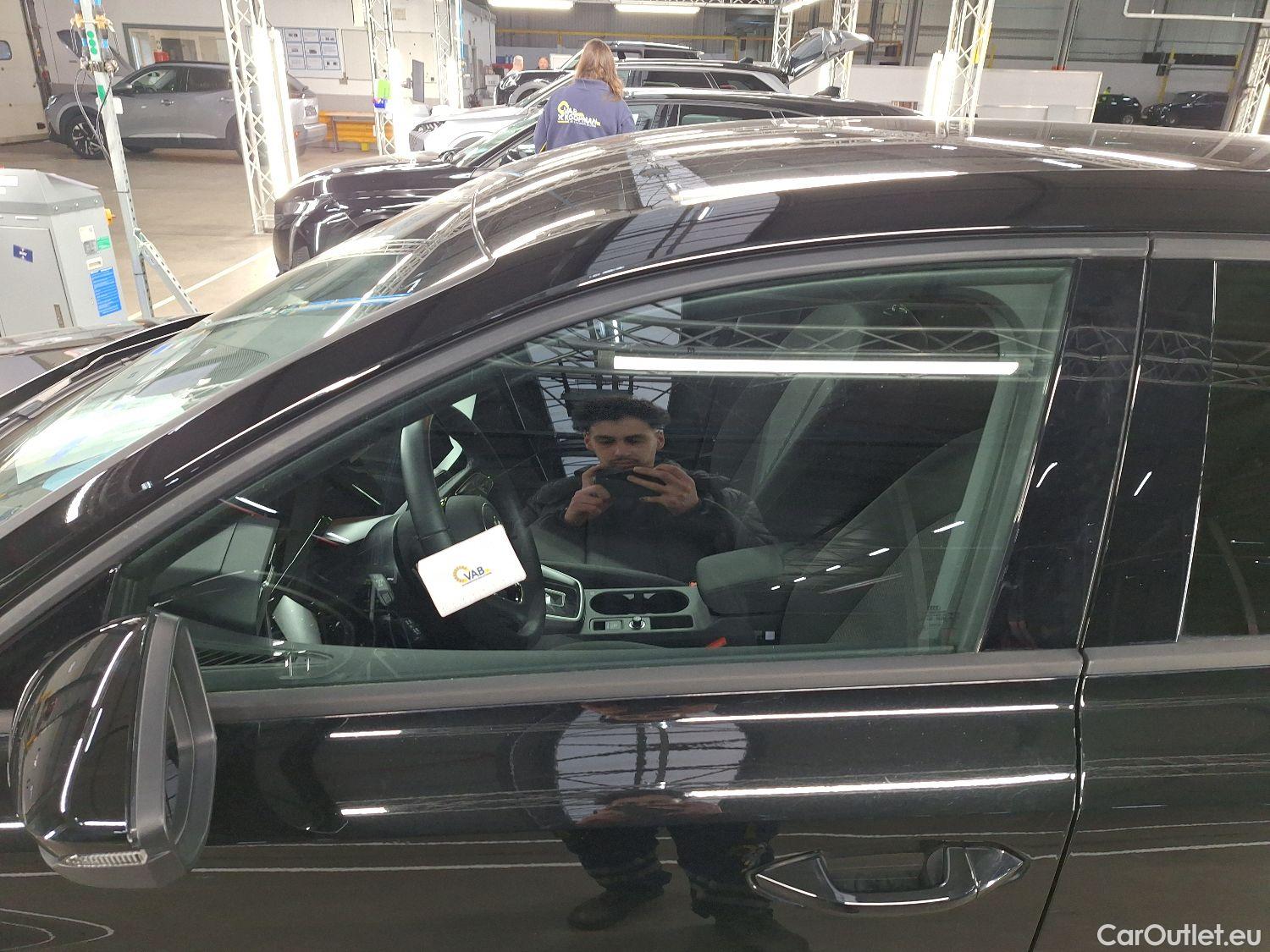  Audi  A3 Audi,  SB '20, Audi  Sportback 2.0 30 TDi 85kW S tronic Attract #1