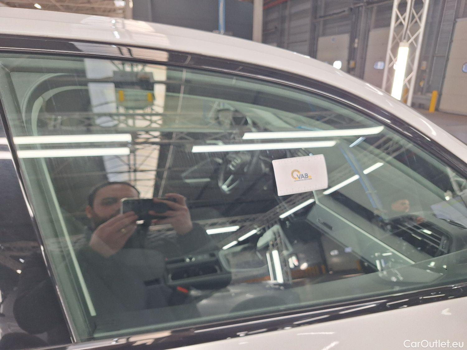  Audi  Q3 Audi,  SB '19, Audi  Sportback 35 TDI S tronic S Line Business  #15