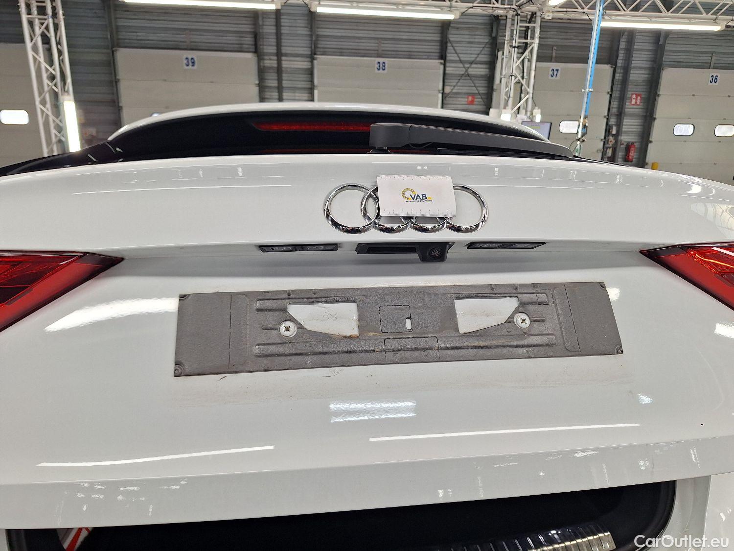  Audi  Q3 Audi,  SB '19, Audi  Sportback 35 TDI S tronic S Line Business  #17