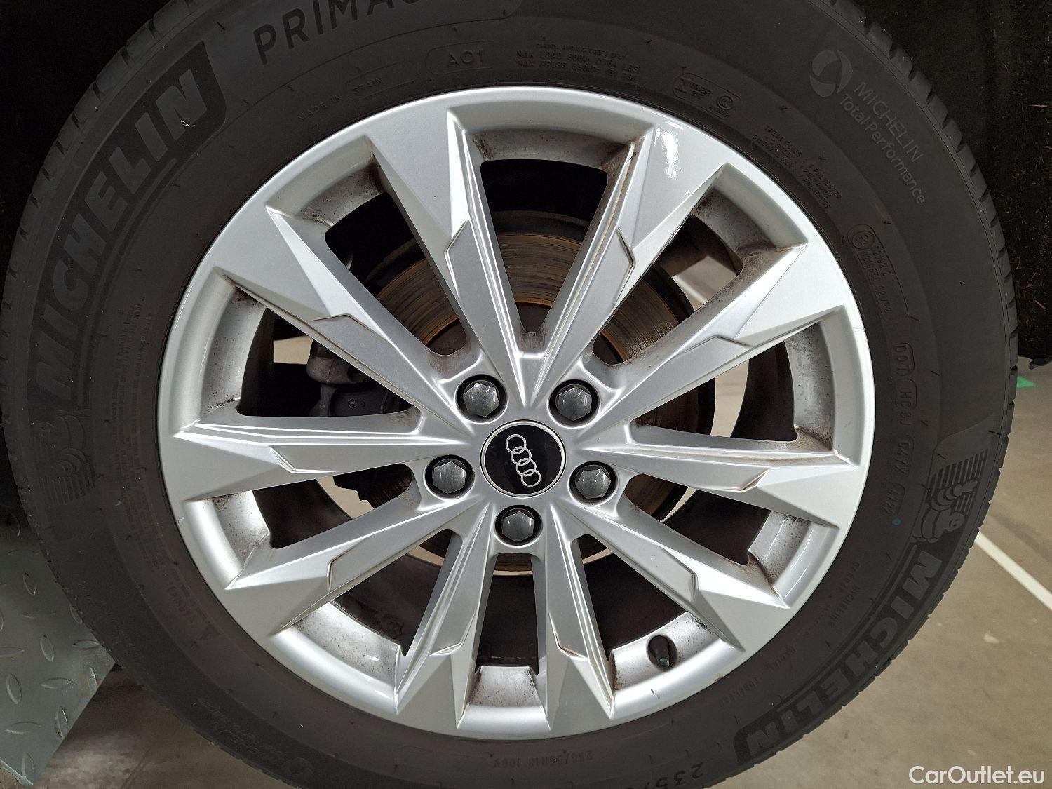  Audi  Q3 Audi,  SB '19, Audi  Sportback 35 TDI S tronic Bus. Ed. Attract #7