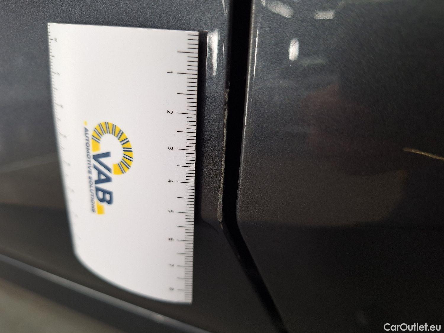  Bmw  Serie 1 BMW, 1-serie '19, BMW 1 Reeks Hatch 116d (85 kW) 5d #25