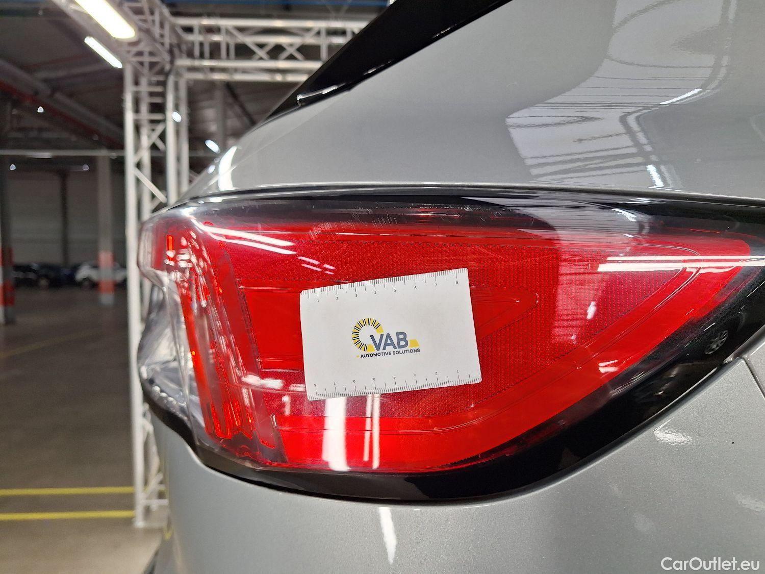  Ford  Kuga Ford,  '19, Ford  1.5 EcoBlue 88kW Aut. Titanium 5d #43