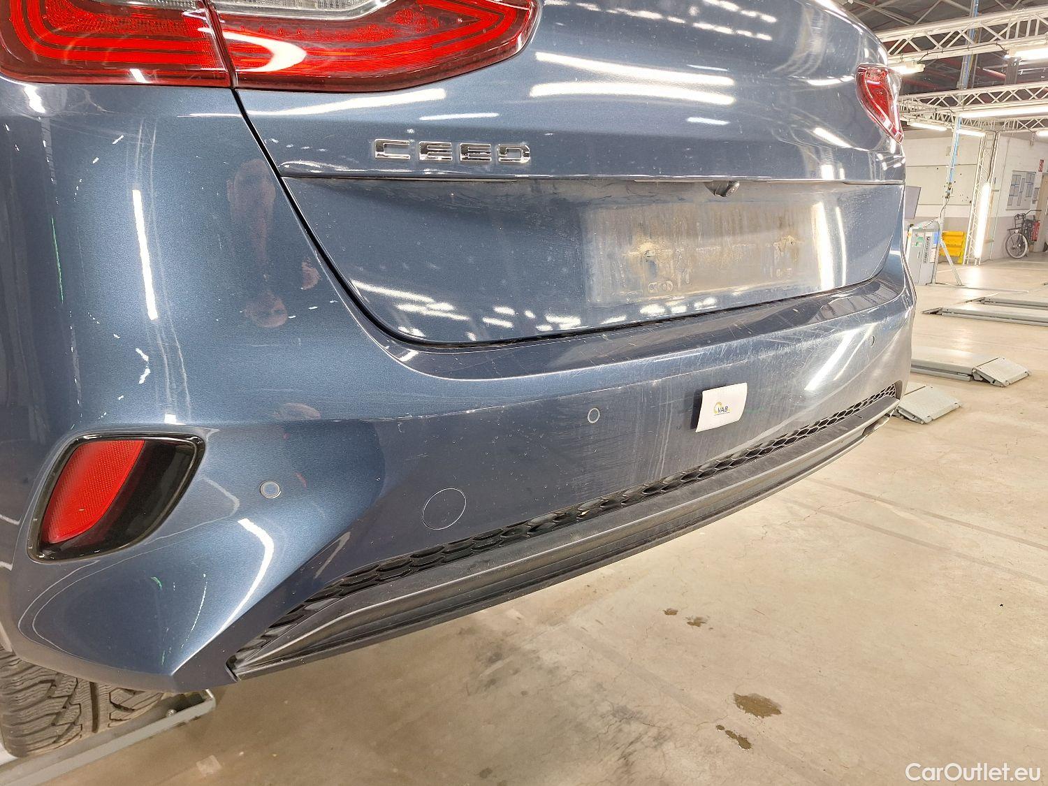  KIA  Cee'd Kia, Ceed '18, KIA  More 1.6 CRDi 115 ISG 5d #34