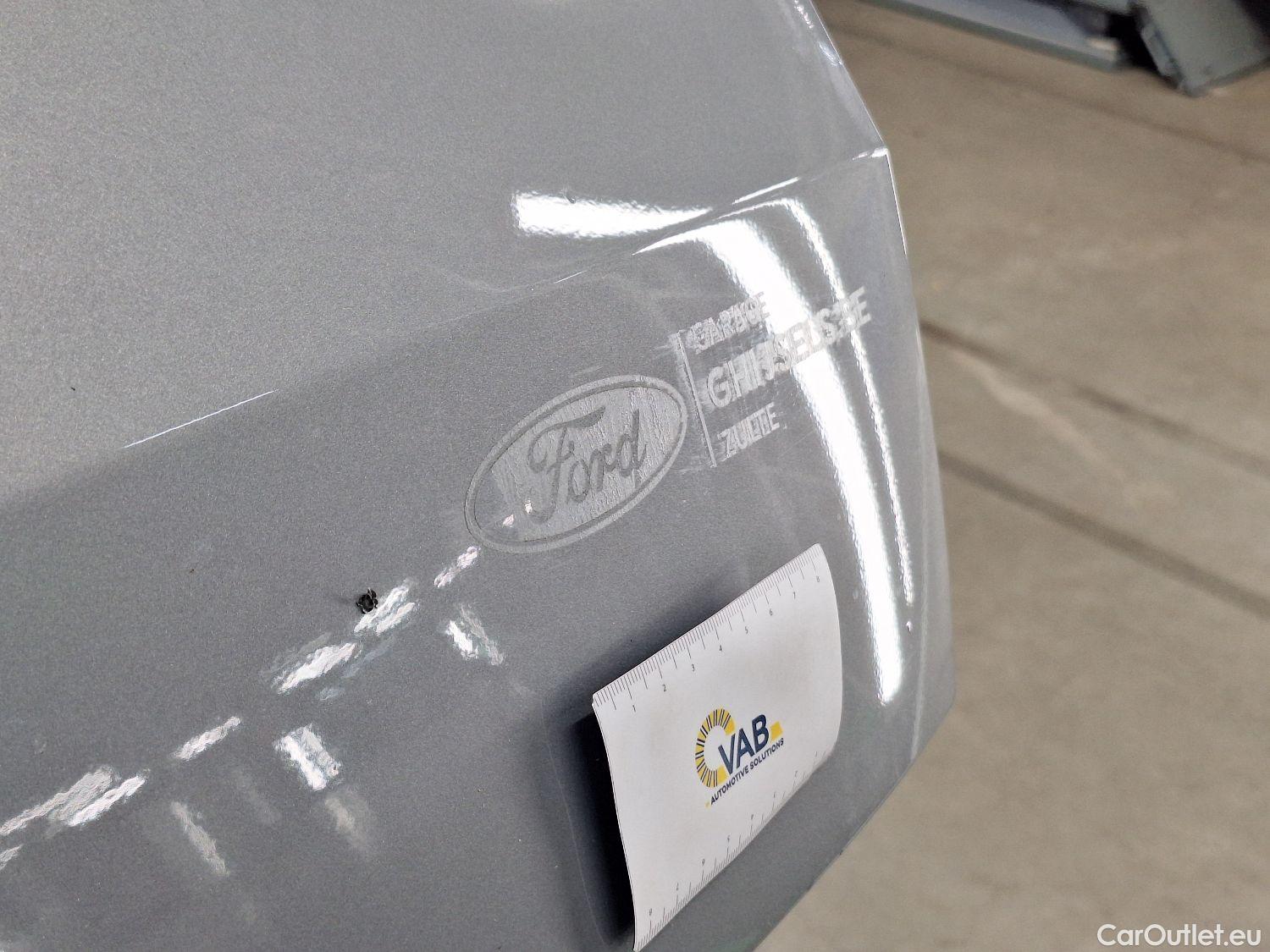  Ford  Kuga Ford,  '19, Ford  1.5 EcoBlue 88kW Aut. Titanium 5d #38