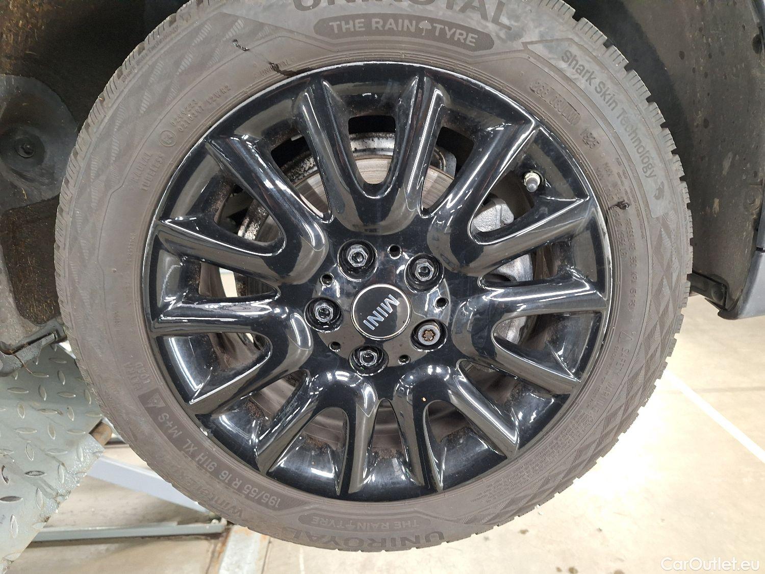  Mini  Cooper MINI, Mini 5d '14, Mini 5 door  (100 kW) Aut. 5d #1