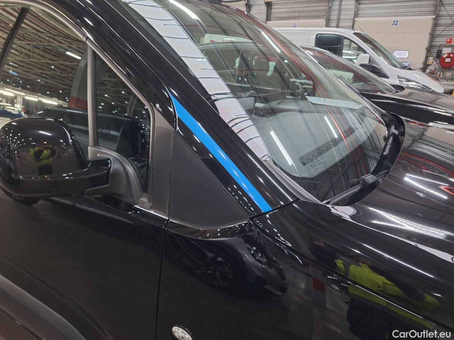  Opel  Combo Opel, _ '18, Opel  1.5 Turbo 55kW 2.0T L1H1 Edition 4d #50