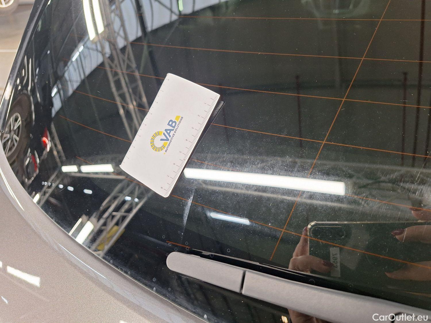  Opel   Grandland X Opel, '17, Opel 1.6 Turbo S/S AT8 Ultimate 5d #12