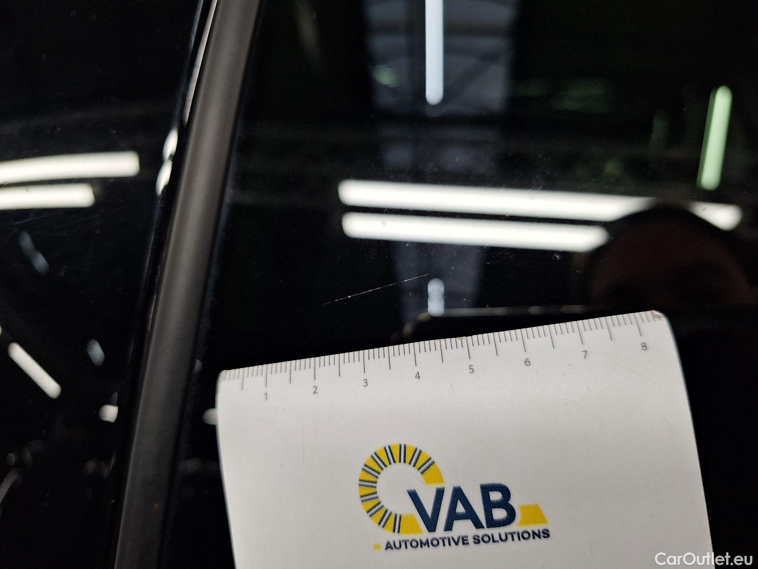  Opel   Grandland X Opel, '17, Opel 1.6 Turbo S/S AT8 Ultimate 5d #15