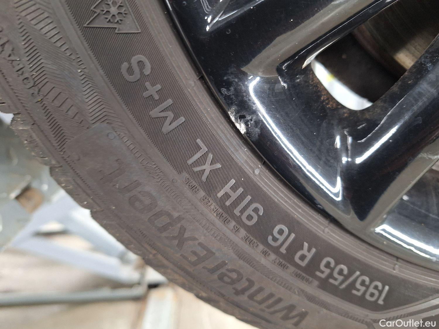  Mini  Cooper MINI, Mini 5d '14, Mini 5 door  (100 kW) Aut. 5d #2