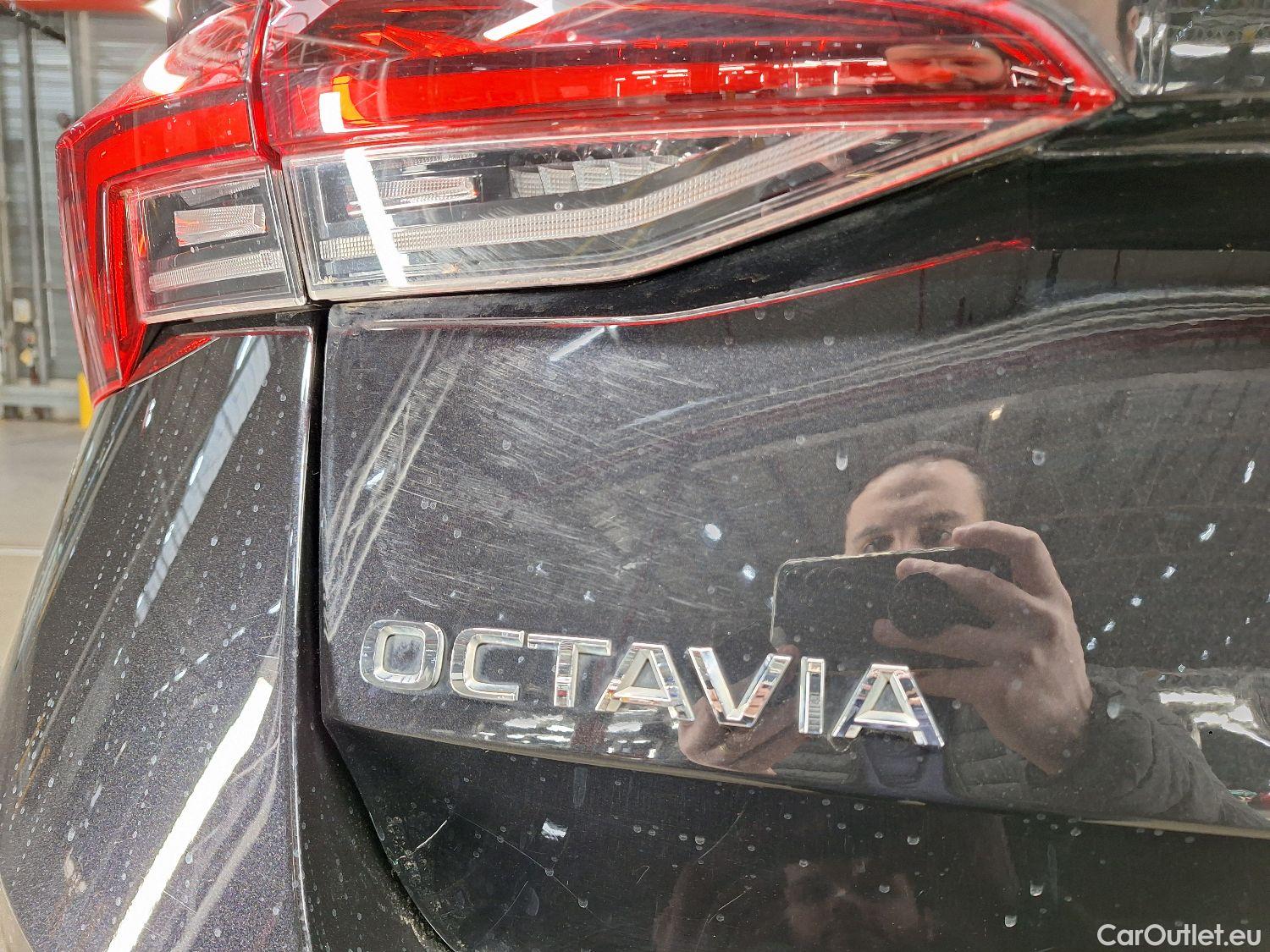  Skoda  Octavia Skoda,  Combi '20, Skoda  Combi 2.0 CRTDI 110kW DSG7 Ambition  #36