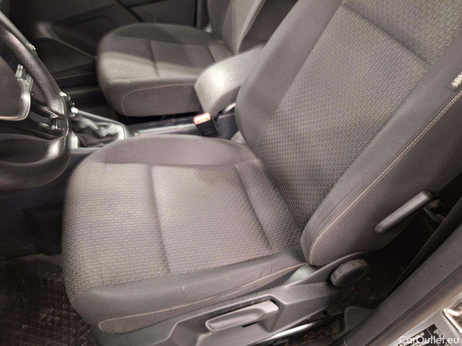  Volkswagen  Caddy VW, _ '15, Volkswagen  Maxi 2.0 CRTDi 75kW SCR BMT Maxi  #40