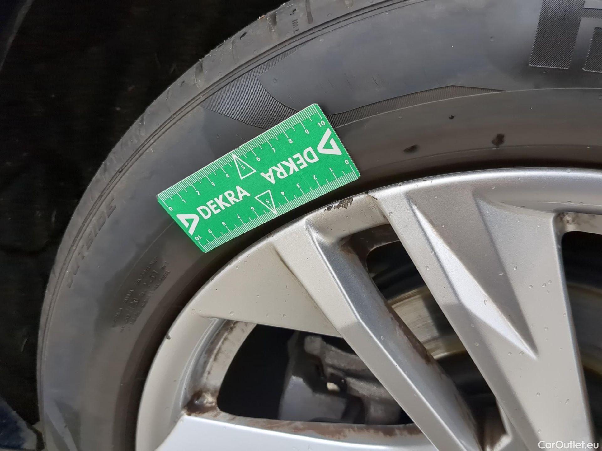  Audi  Q7 AUDI  / 2019 / 5P / SUV 55 TFSIe 380ch quattro Tip Avus Extended #2