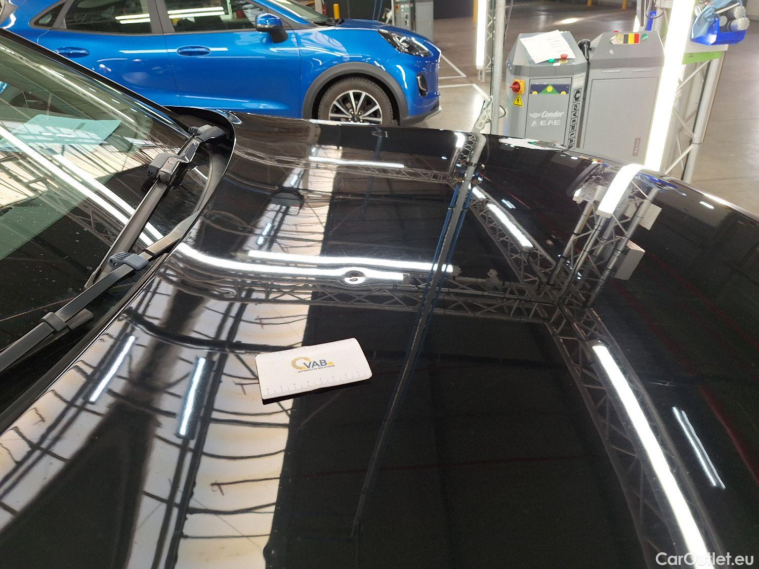  Volvo  XC 40 Volvo, XC40 '17, Volvo XC40 T5 Recharge Geartronic Inscription Expr #38