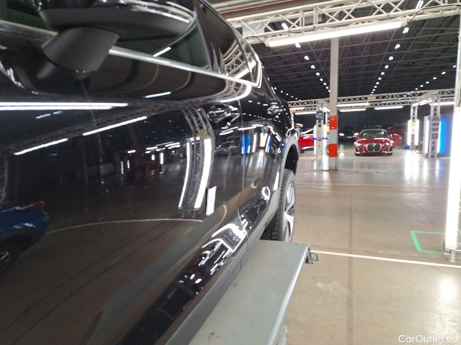  Volvo  XC 40 Volvo, XC40 '17, Volvo XC40 T5 Recharge Geartronic Inscription Expr #30