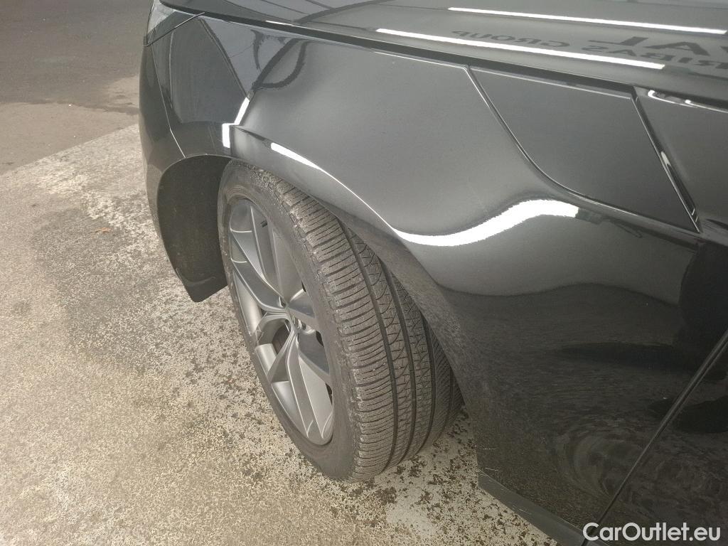  Land Rover  Range Rover Sport LAND ROVER  / 2022 / 5P / SUV P460e - S #44