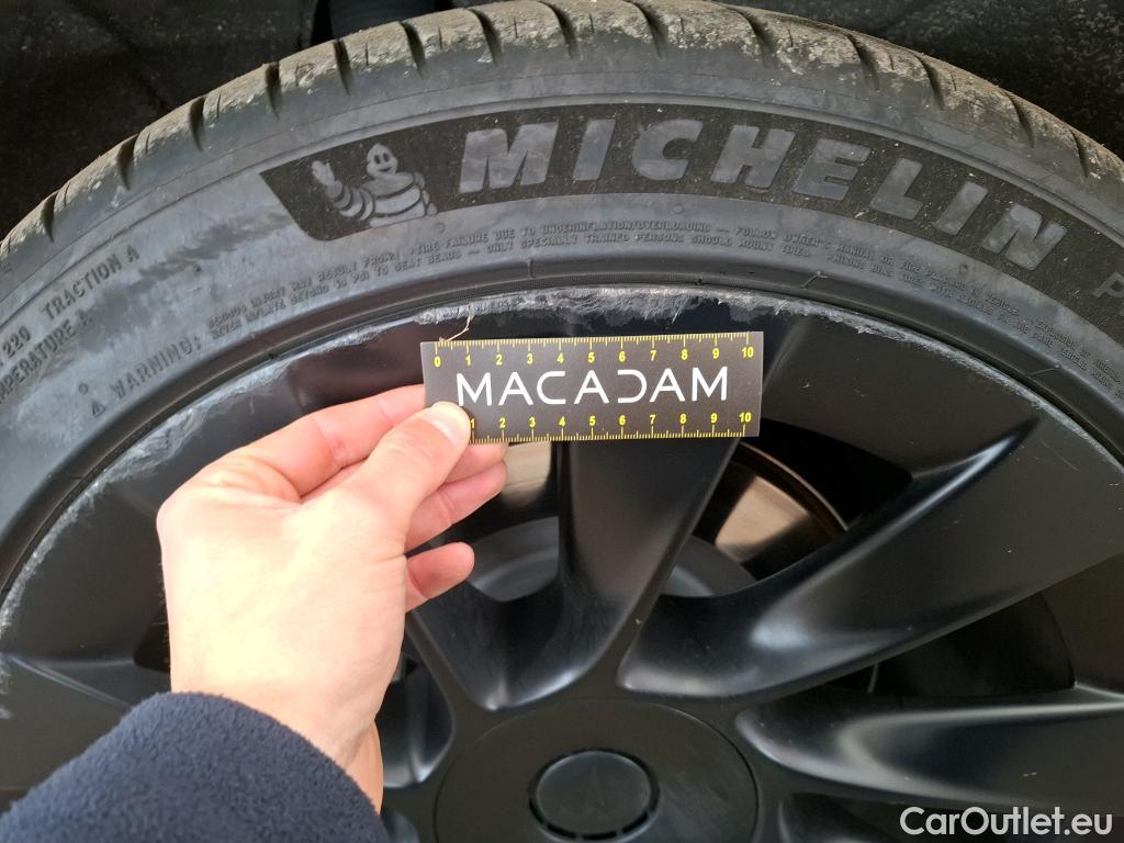  Tesla  Model Y TESLA  / 2020 / 5P / SUV Grand Autonomie Dual Motor AWD #23