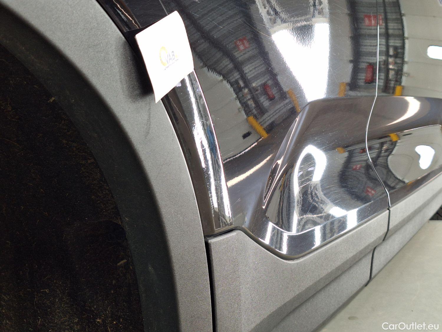  Volvo  XC 40 Volvo, XC40 '17, Volvo XC40 T5 Recharge Geartronic Inscription Expr #17