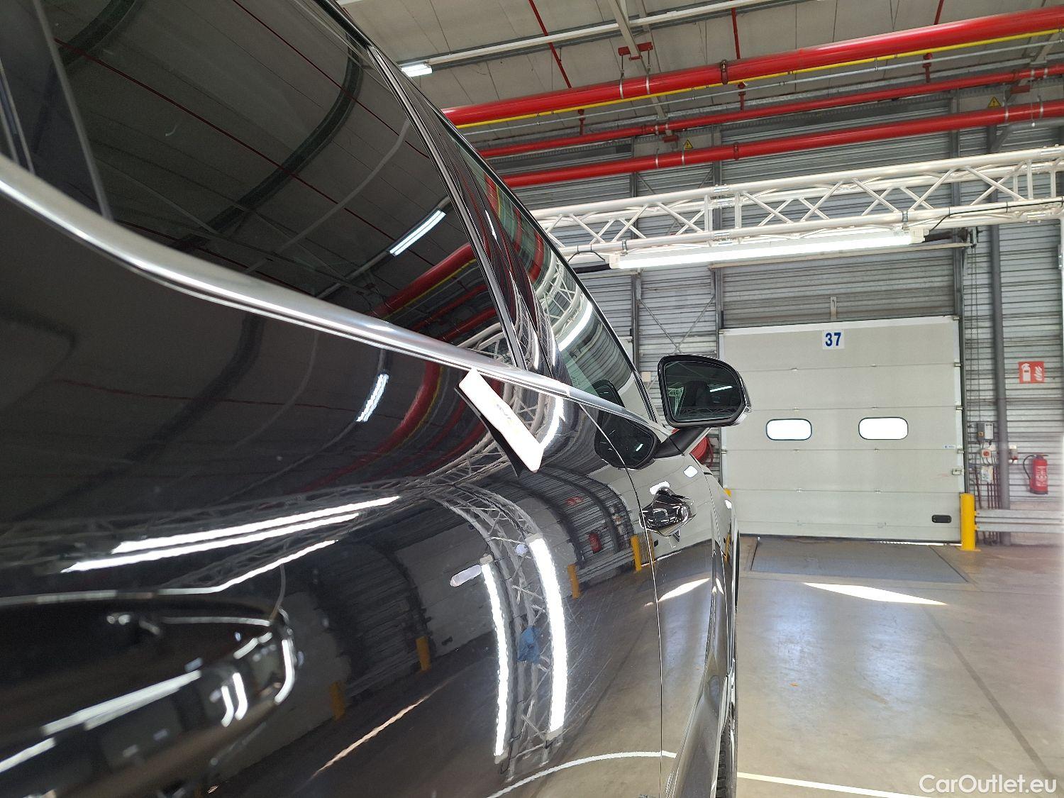  Volvo  XC 40 Volvo, XC40 '17, Volvo XC40 T5 Recharge Geartronic Inscription Expr #19