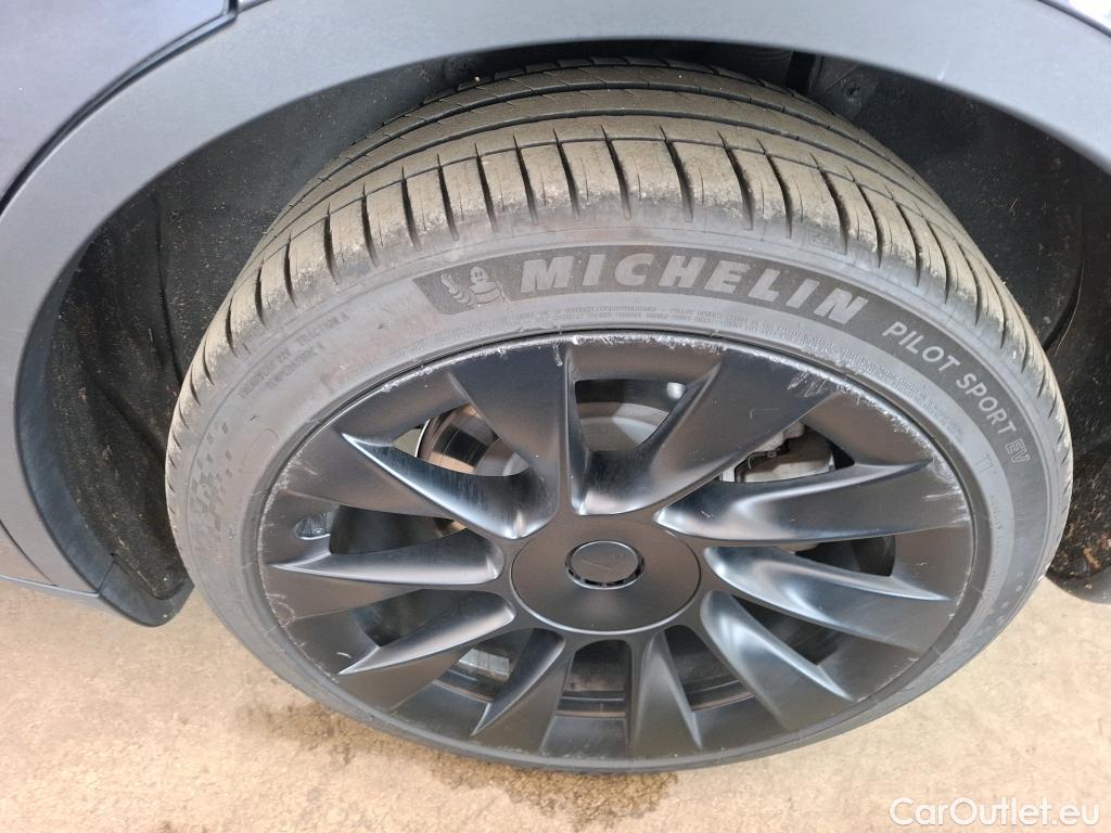  Tesla  Model Y TESLA  / 2020 / 5P / SUV Grand Autonomie Dual Motor AWD #1