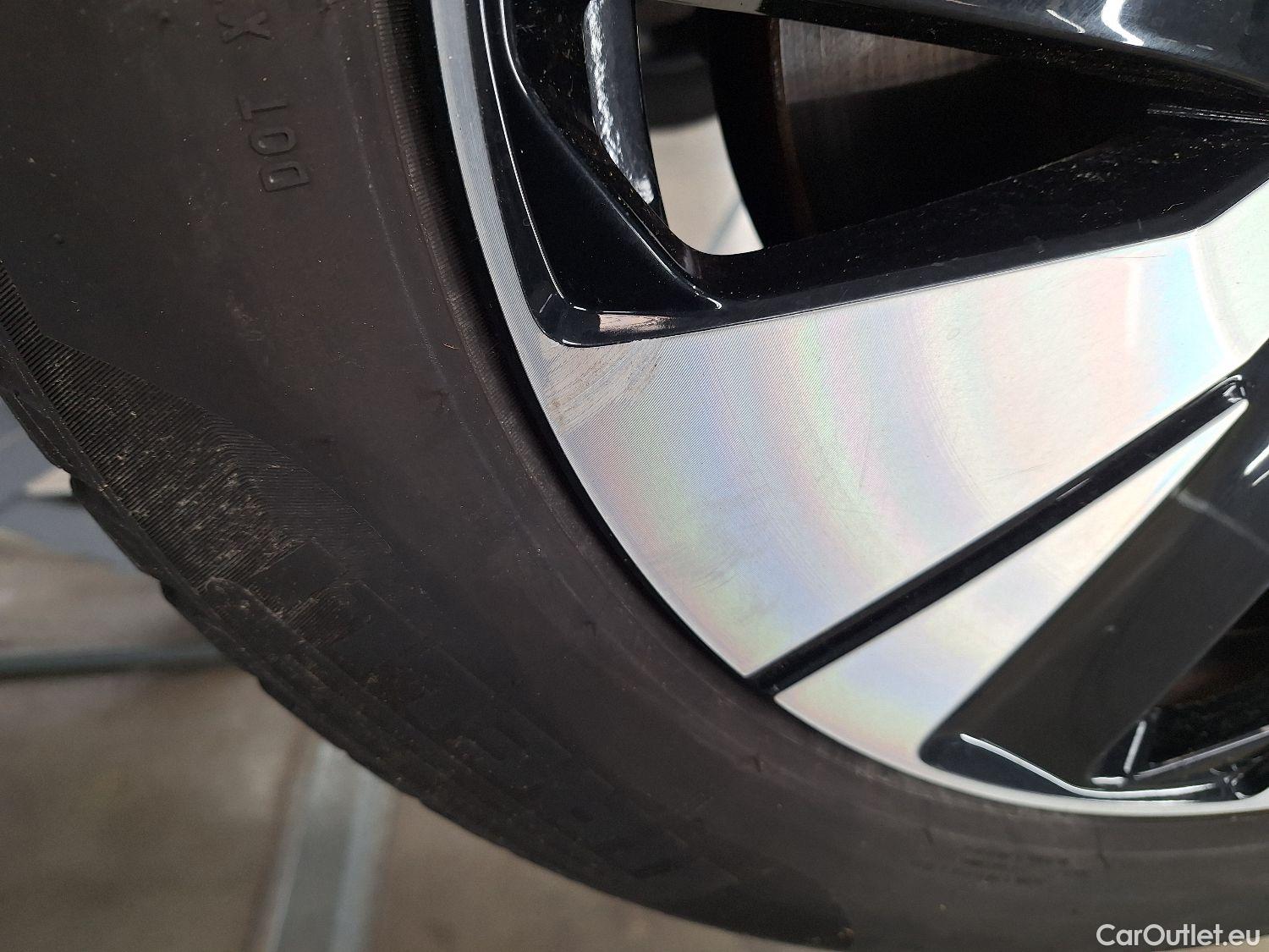  Volvo  XC 40 Volvo, XC40 '17, Volvo XC40 T5 Recharge Geartronic Inscription Expr #4