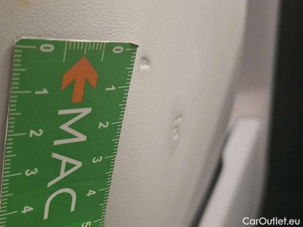  Land Rover  Range Rover Sport LAND ROVER  / 2022 / 5P / SUV P460e - S #29