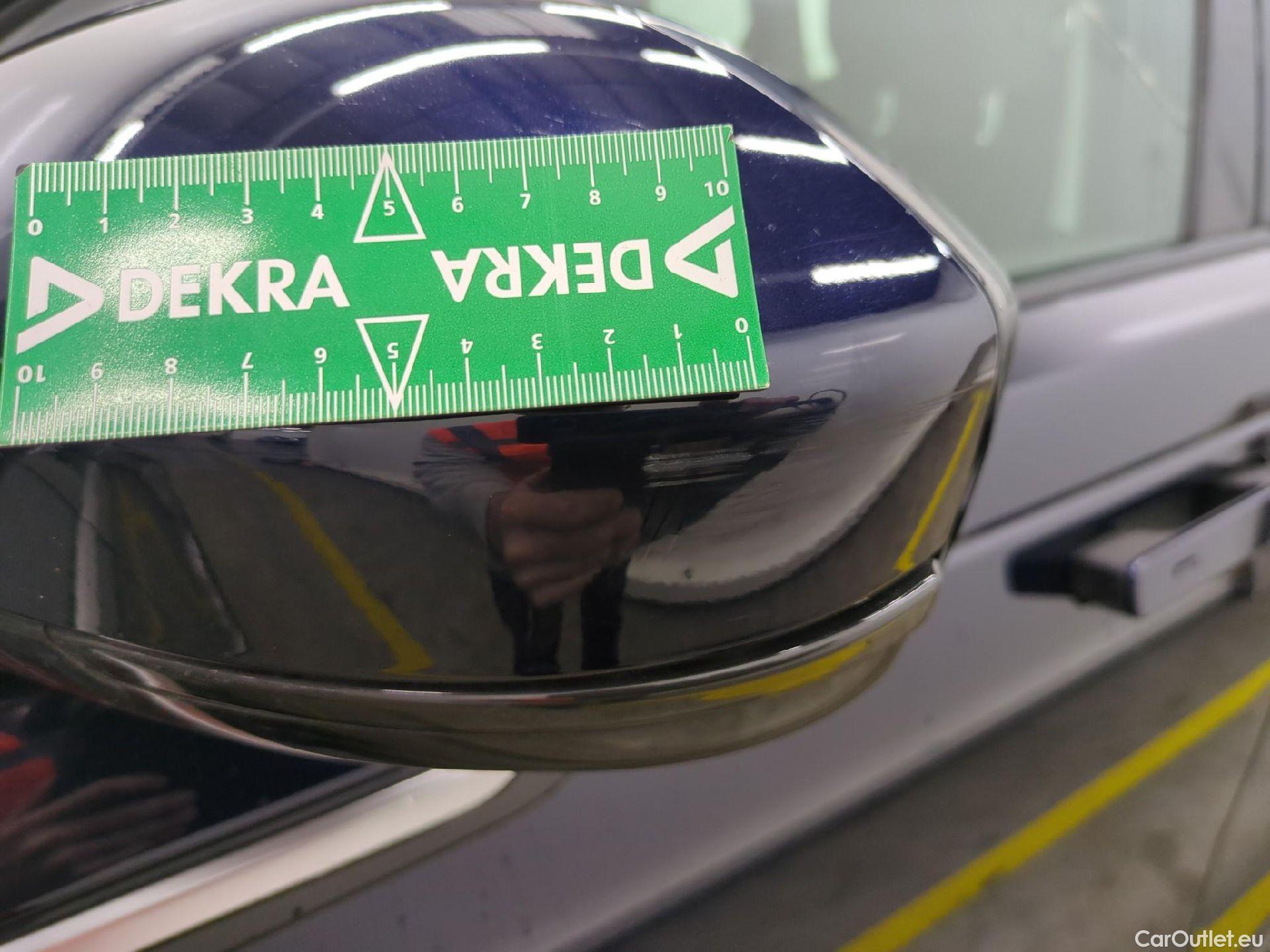  Land Rover  Range Rover LAND ROVER  Velar / 2017 / 5P / SUV 2.0 P400e PHEV BVA S #12