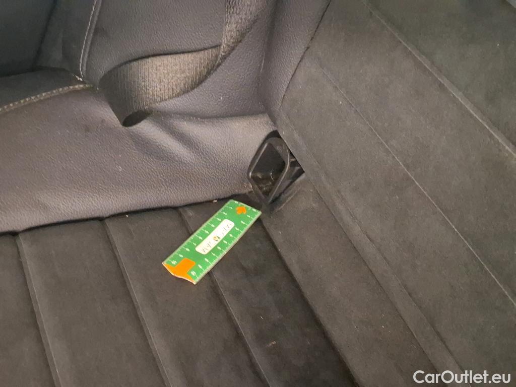  Mercedes  G-Klasee MERCEDES-BENZ GLE / 2020 / 5P / SUV GLE 350 de 4MATIC AMG Line #17