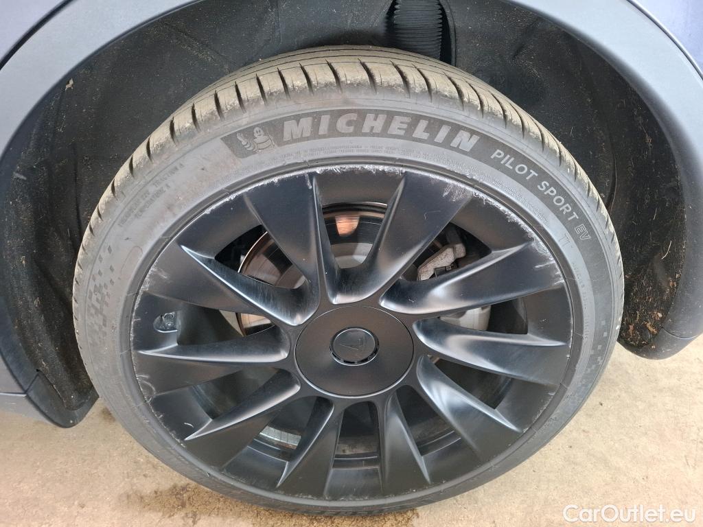  Tesla  Model Y TESLA  / 2020 / 5P / SUV Grand Autonomie Dual Motor AWD #2