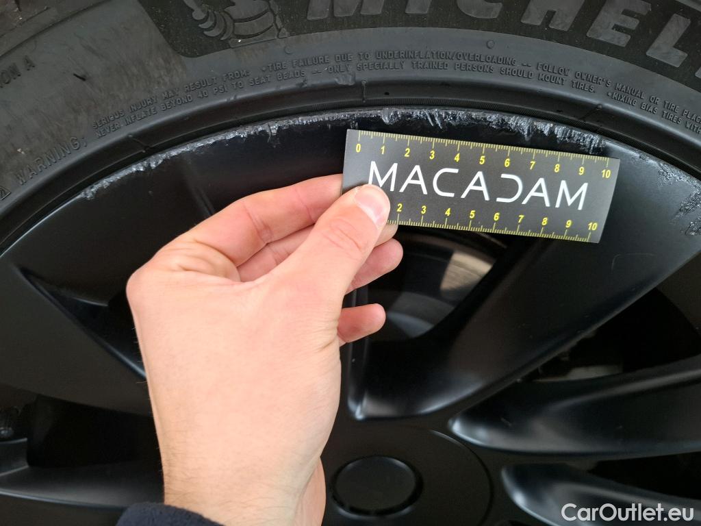  Tesla  Model Y TESLA  / 2020 / 5P / SUV Grand Autonomie Dual Motor AWD #18