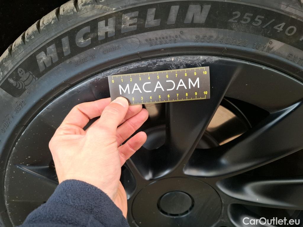  Tesla  Model Y TESLA  / 2020 / 5P / SUV Grand Autonomie Dual Motor AWD #26