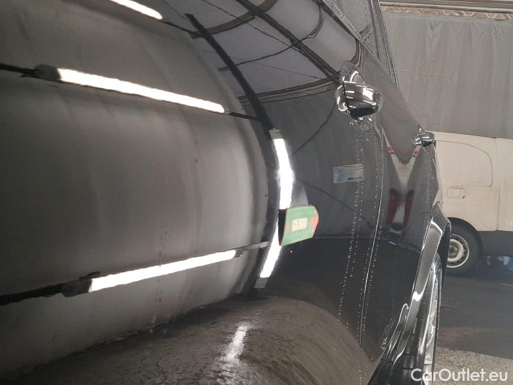  Mercedes  G-Klasee MERCEDES-BENZ GLE / 2020 / 5P / SUV GLE 350 de 4MATIC AMG Line #6