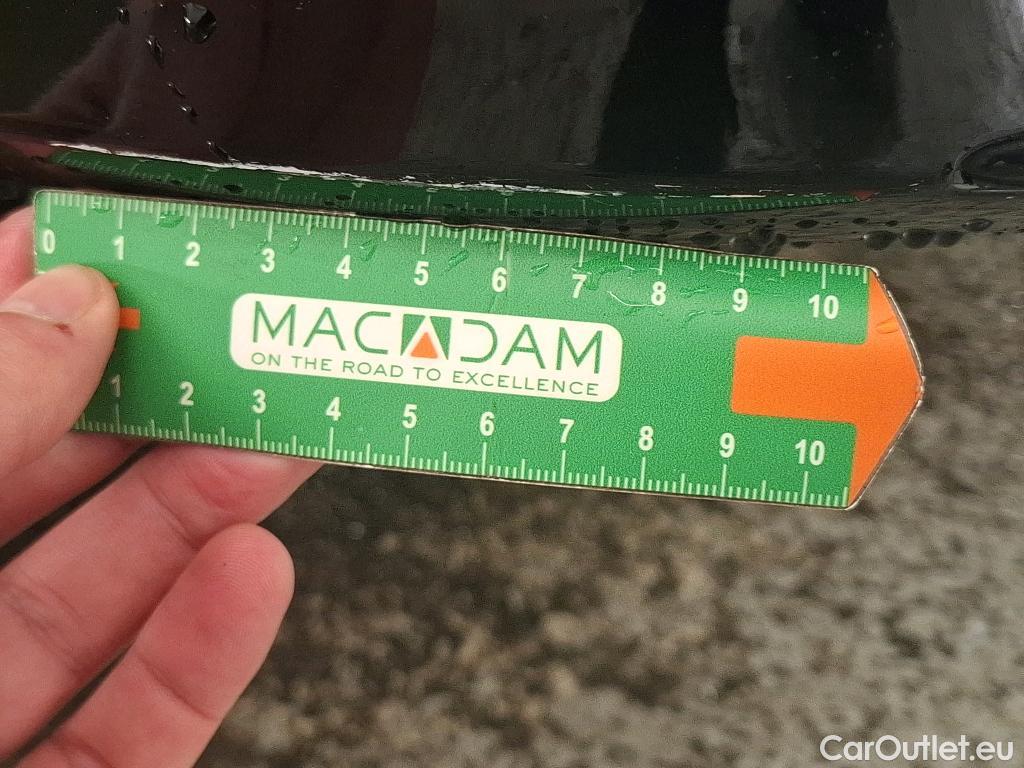  Mercedes  G-Klasee MERCEDES-BENZ GLE / 2020 / 5P / SUV GLE 350 de 4MATIC AMG Line #19