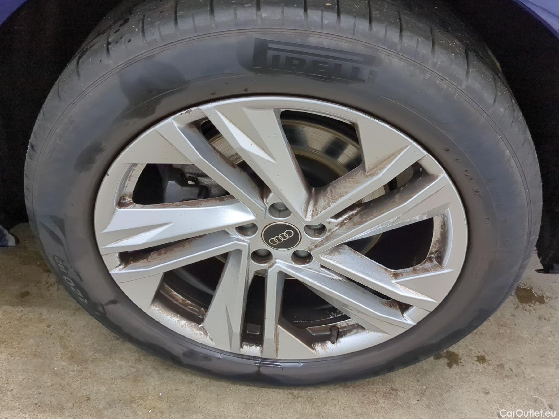  Audi  Q7 AUDI  / 2019 / 5P / SUV 55 TFSIe 380ch quattro Tip Avus Extended #4