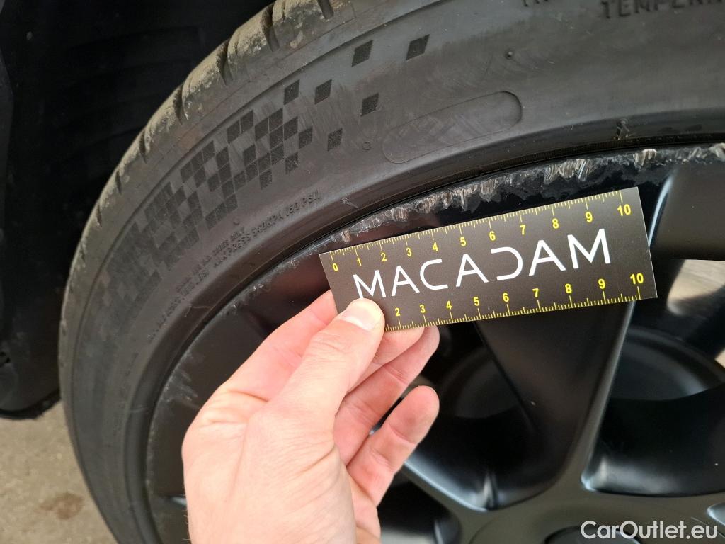  Tesla  Model Y TESLA  / 2020 / 5P / SUV Grand Autonomie Dual Motor AWD #14