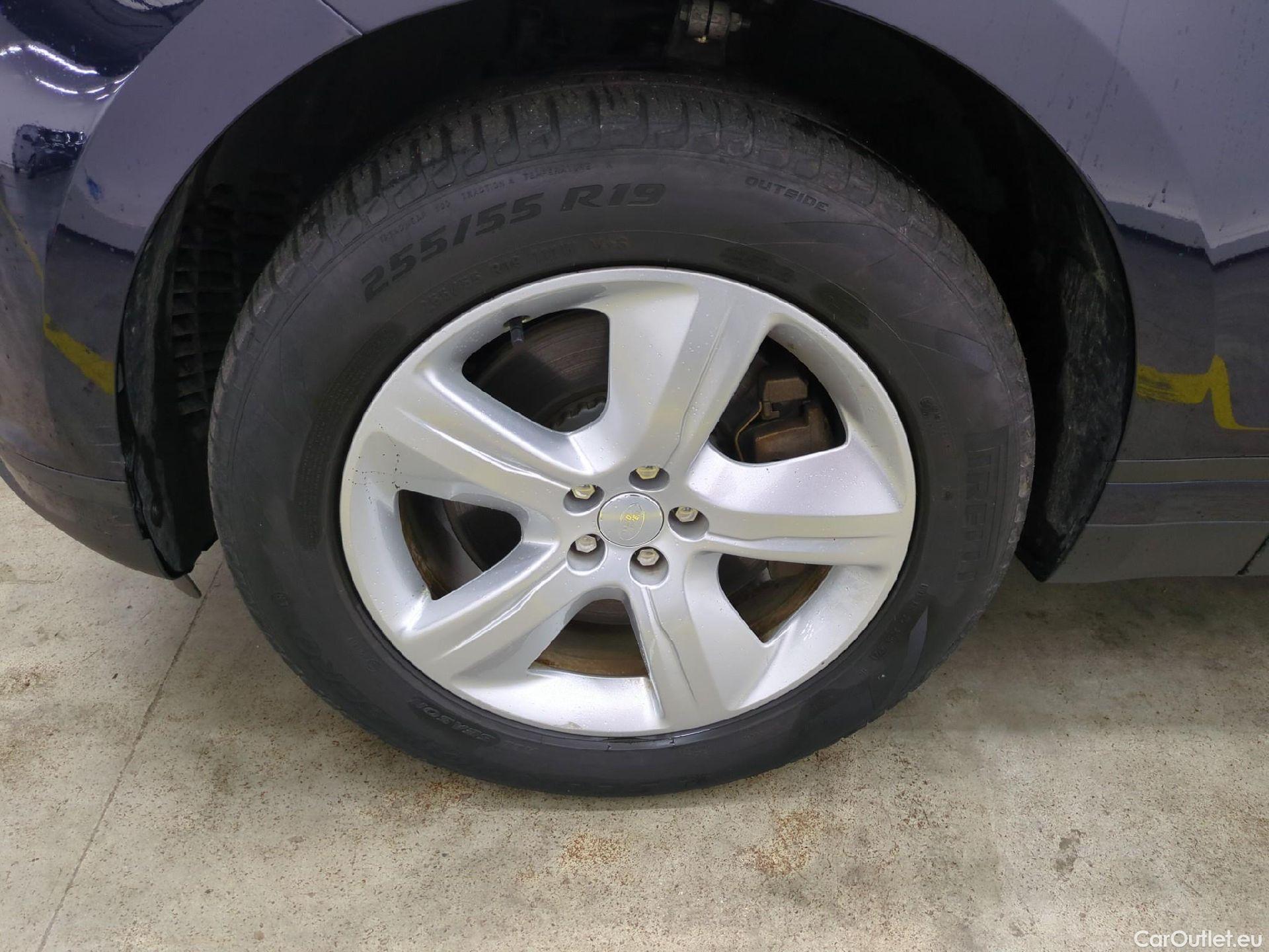  Land Rover  Range Rover LAND ROVER  Velar / 2017 / 5P / SUV 2.0 P400e PHEV BVA S #2