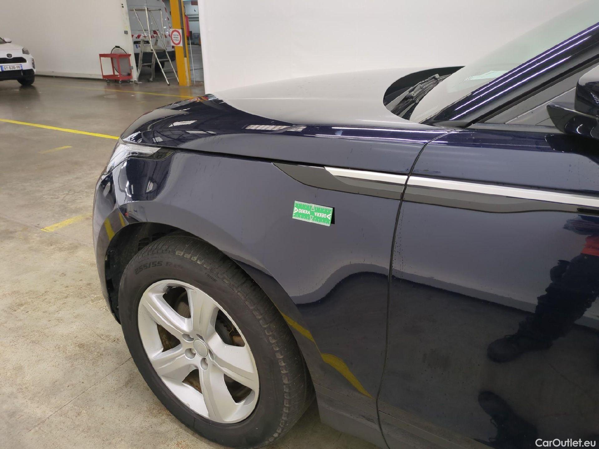  Land Rover  Range Rover LAND ROVER  Velar / 2017 / 5P / SUV 2.0 P400e PHEV BVA S #9