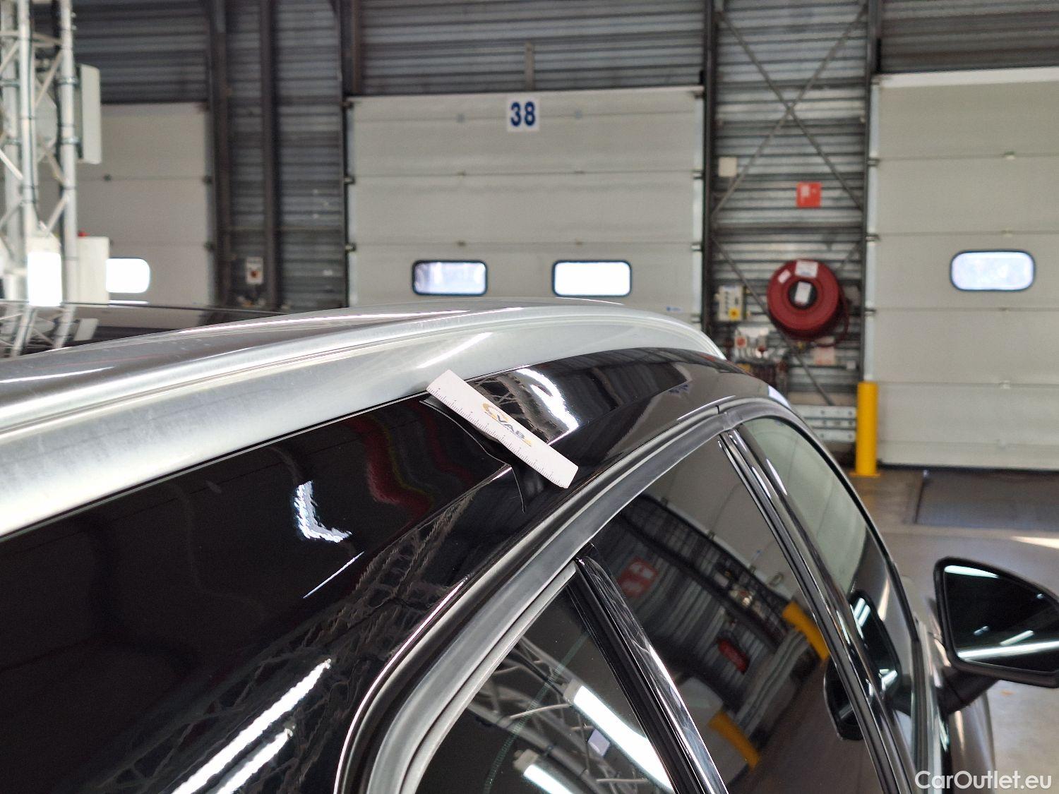  Volvo  XC 40 Volvo, XC40 '17, Volvo XC40 T5 Recharge Geartronic Inscription Expr #32