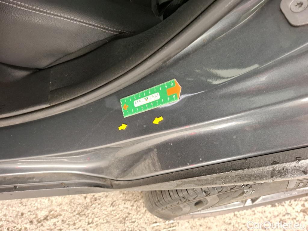  Mercedes  G-Klasee MERCEDES-BENZ GLC Coupe / 2019 / 5P / Coupé GLC 300 e AMG Line 4Matic #1