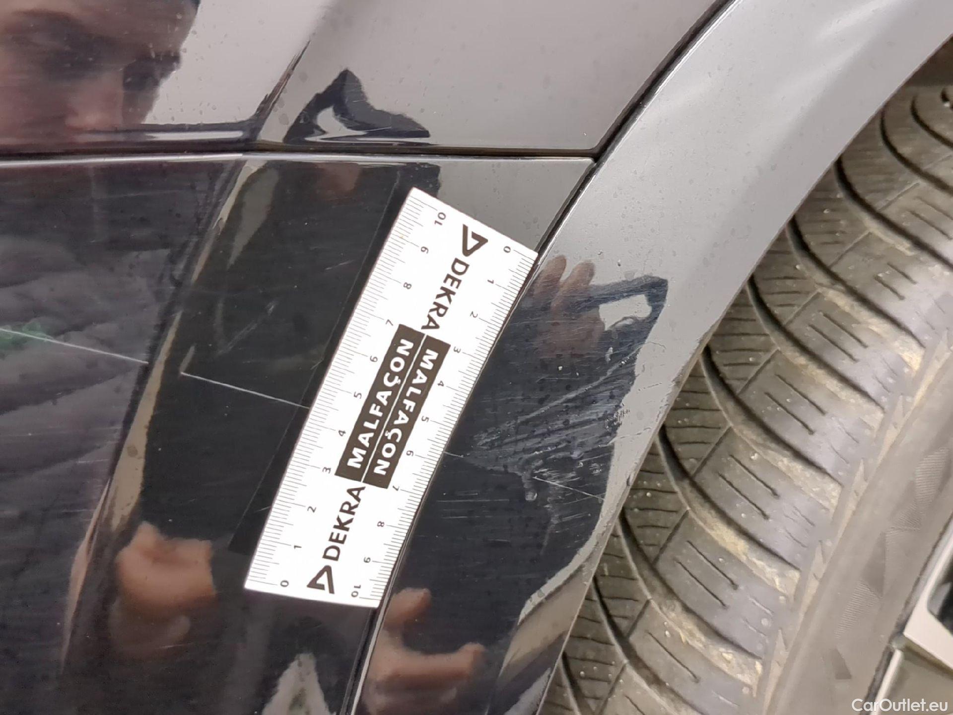  Volvo  XC90 VOLVO  / 2019 / 5P / SUV Recharge T8 AWD GT 8 Ultimate Dark #33