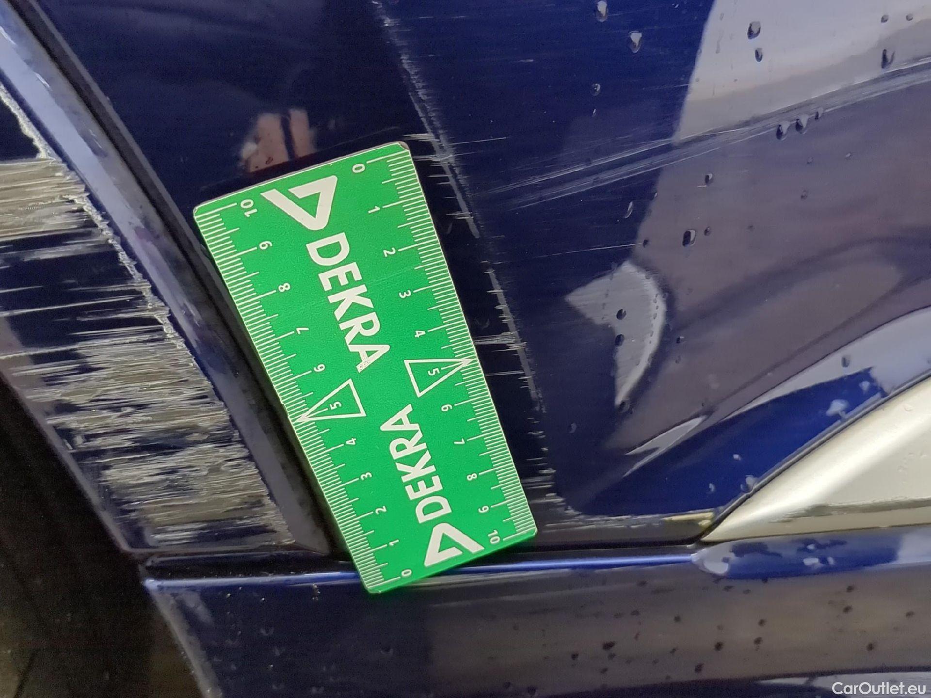  Audi  Q7 AUDI  / 2019 / 5P / SUV 55 TFSIe 380ch quattro Tip Avus Extended #9