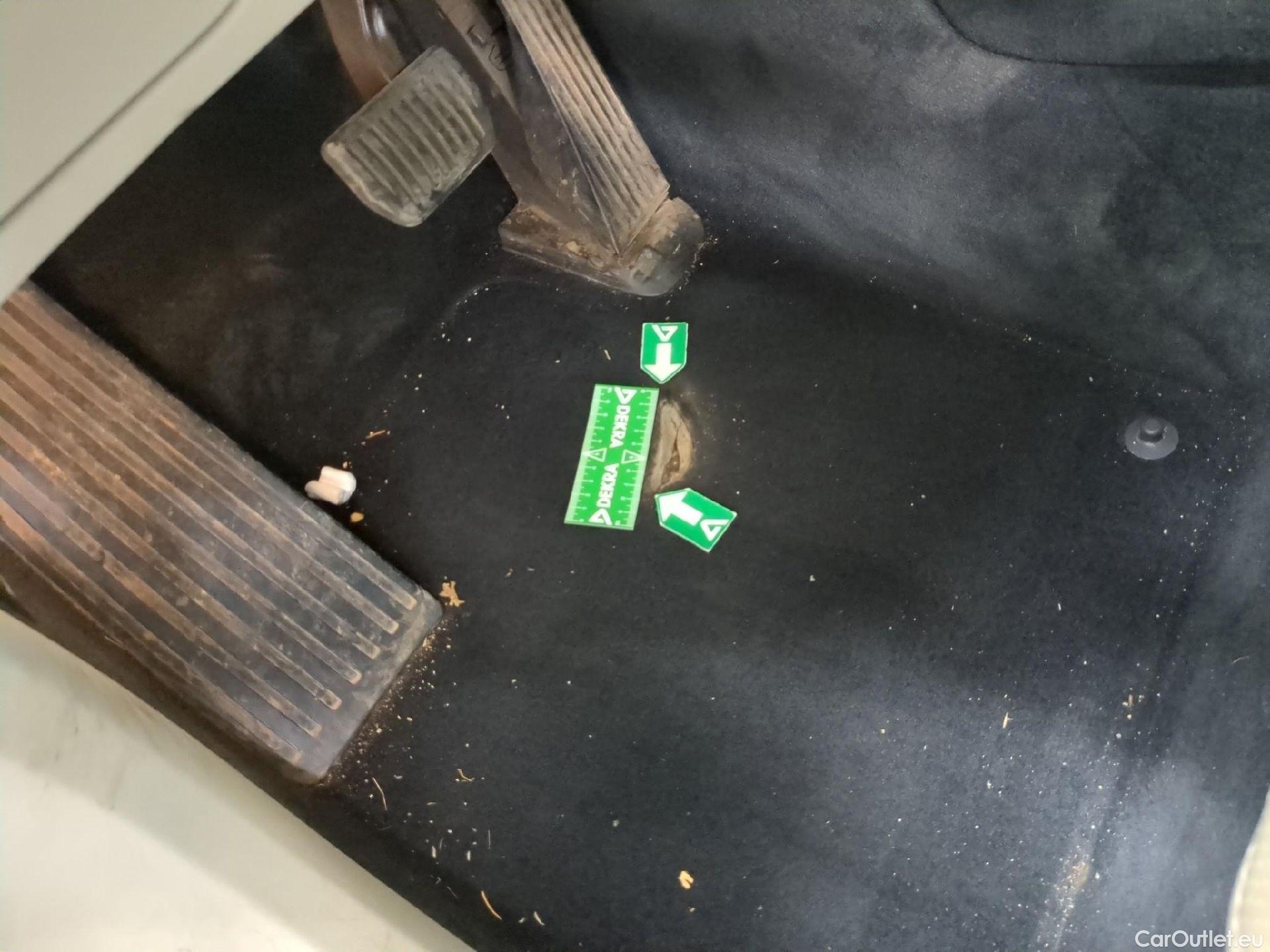  Volvo  XC90 VOLVO  / 2019 / 5P / SUV Recharge T8 AWD GT 8 Ultimate Dark #1