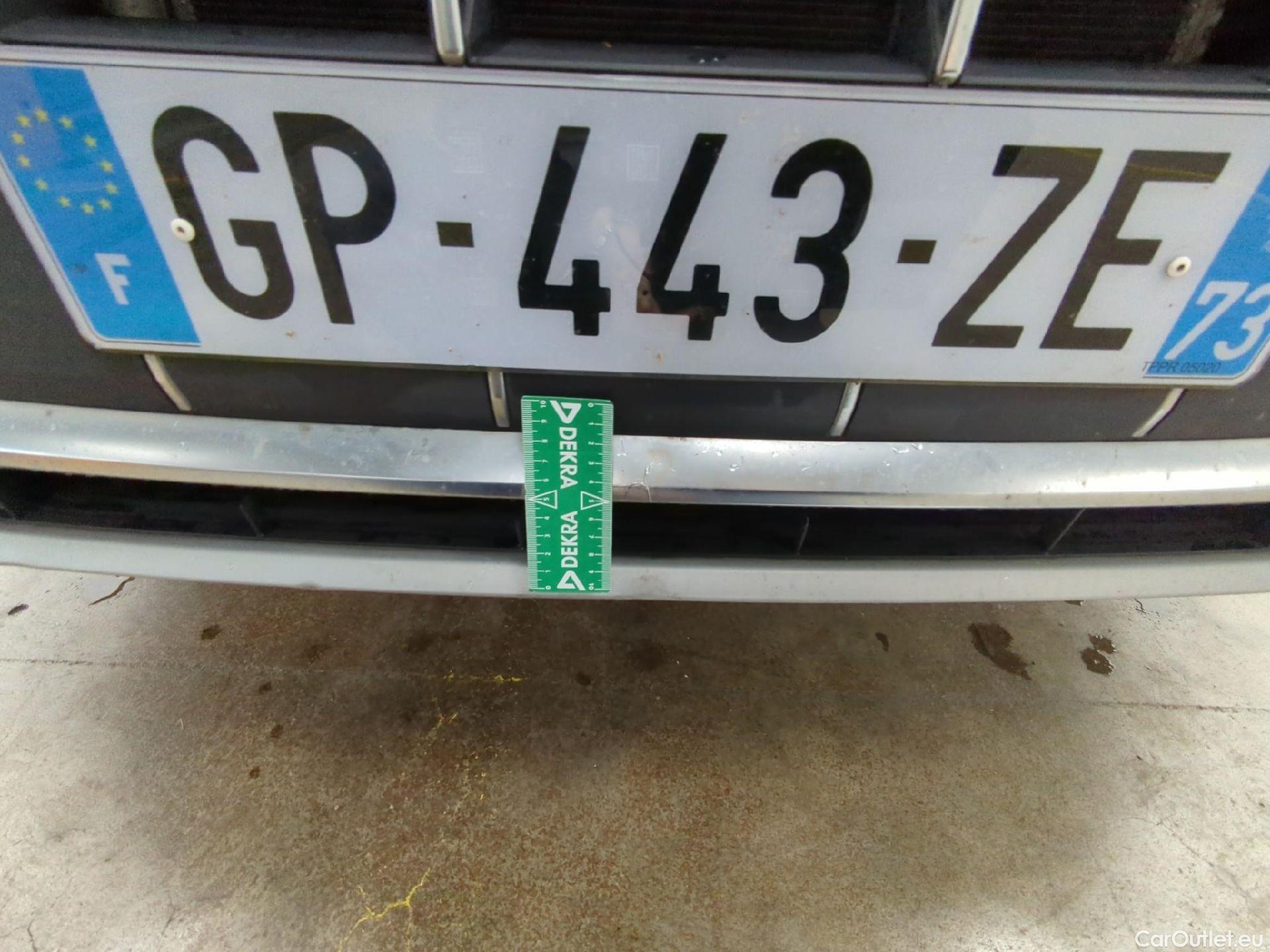  Audi  Q7 AUDI  / 2019 / 5P / SUV 55 TFSIe 380ch quattro Tip Avus Extended #14