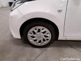  Toyota  Aygo TOYOTA  / 2018 / 5P / BERLINA 1.0 VVT-I X-BUSINESS #119