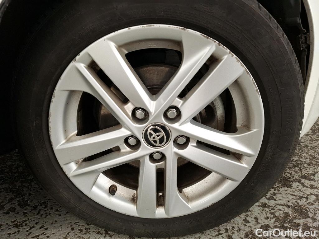  Toyota  Corolla TOYOTA  / 2018 / 5P / Berline Hybride 122h Dynamic Business #27