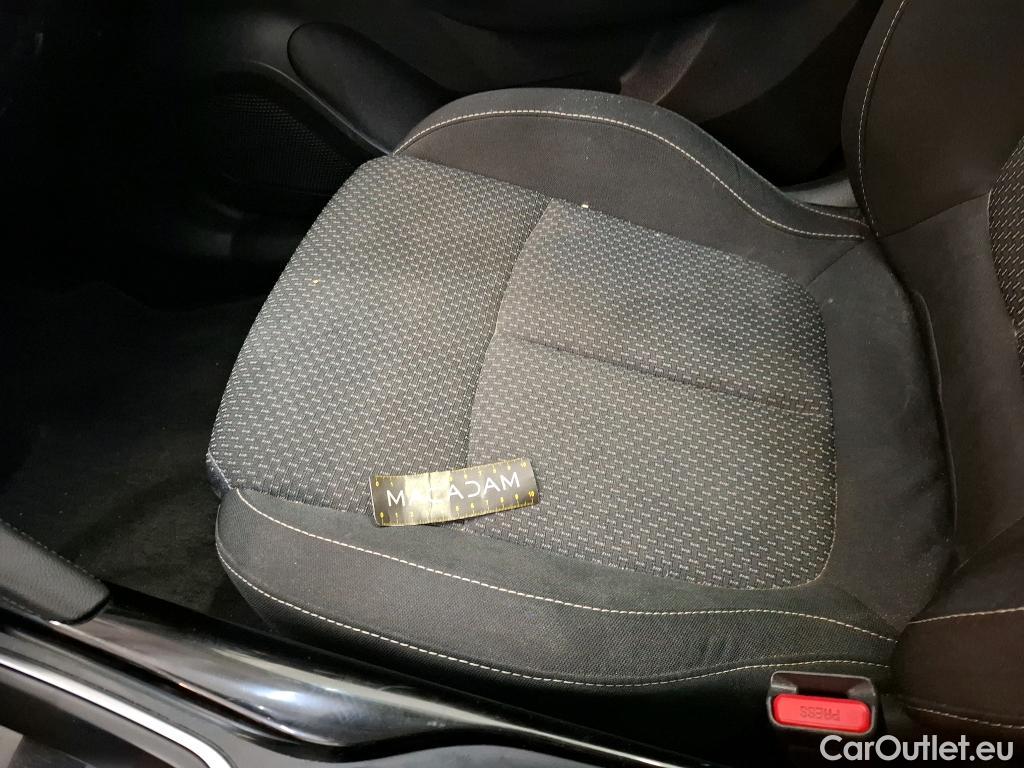  Renault  Kadjar RENAULT  / 2018 / 5P / Crossover Business TCe 140 EDC FAP - 21 #31